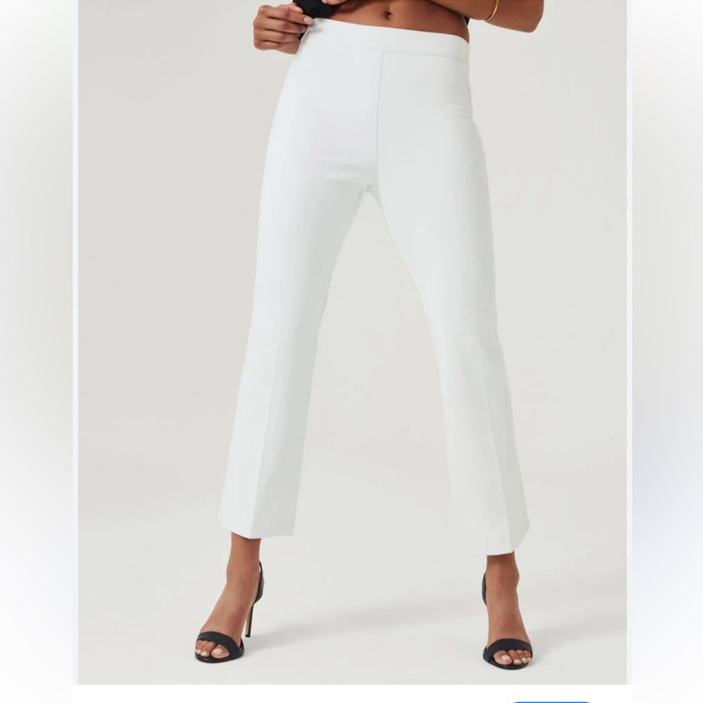 SPANX Kick Flare Pant Classic White NEW 20373R Ankle Sculpting Shaping Size 1X